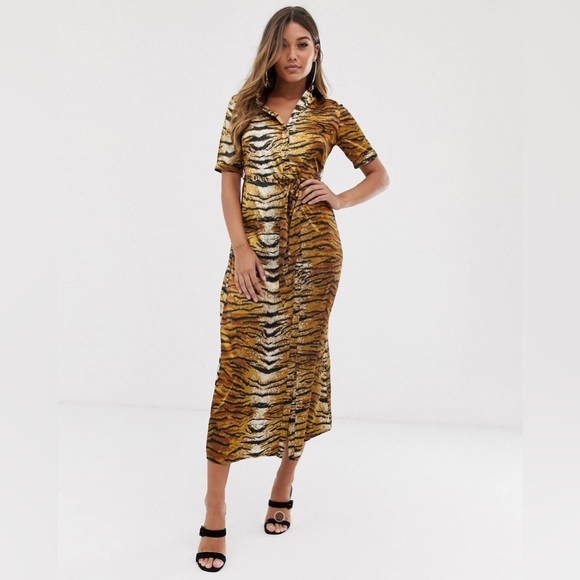 Missguided | US 4 | Brown - Picture 1 of 4